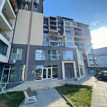 Flower House 8 Appartement